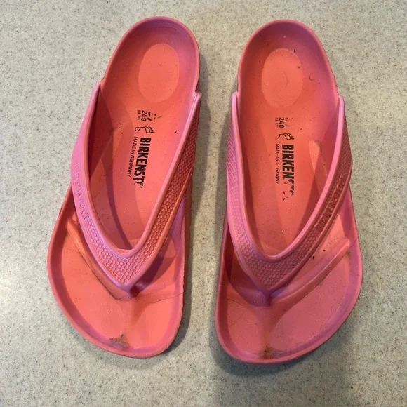 Birkenstock Shoes Birkenstock Honolulu Eva Thong Sandals Pink